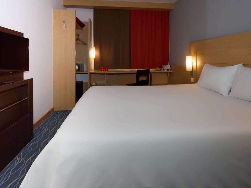 Ibis Yaroslavl Center Hotel Bilik gambar